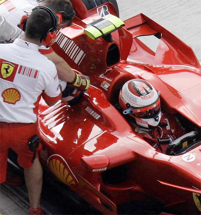 Räikkönen: "Será una carrera muy reñida"
