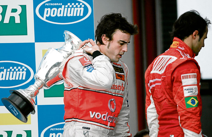 "Ahora el número uno se irá a Ferrari"