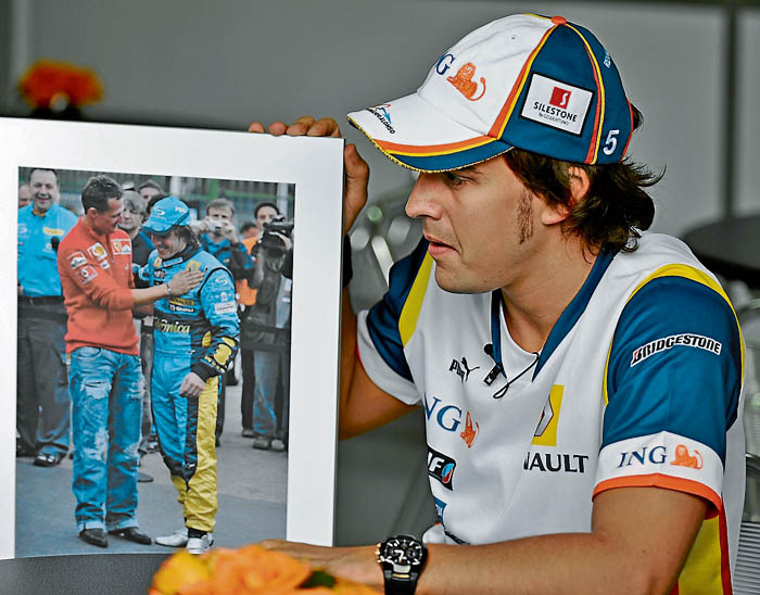Alonso: "Un podio sería el broche final para el año"