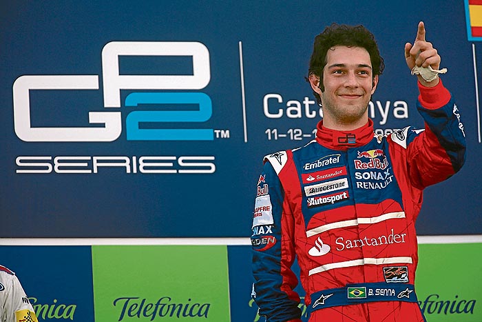 2009 se abre en Montmeló con la vuelta de Senna