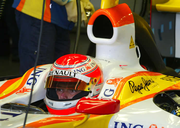 Alonso y Hamilton se ven mañana las caras y Piquet vuelve a ser último