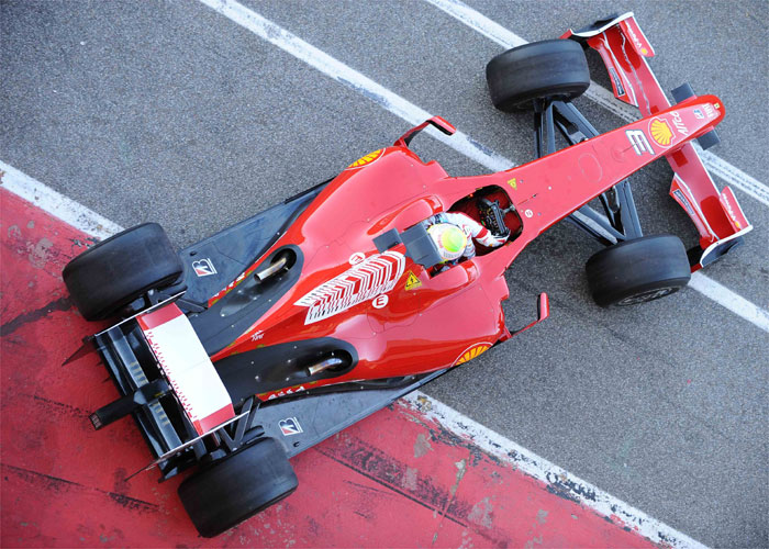 Ferrari continúa con problemas en Bahrein