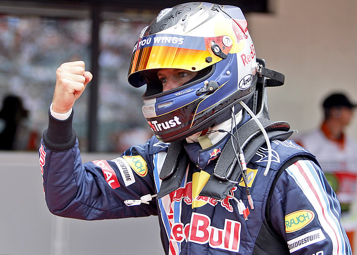 Vettel logra la última 'pole' en Silverstone; Alonso saldrá décimo