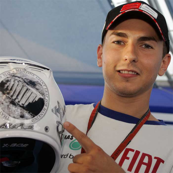 Lorenzo: "Espero seguir en Yamaha el resto de mi carrera"