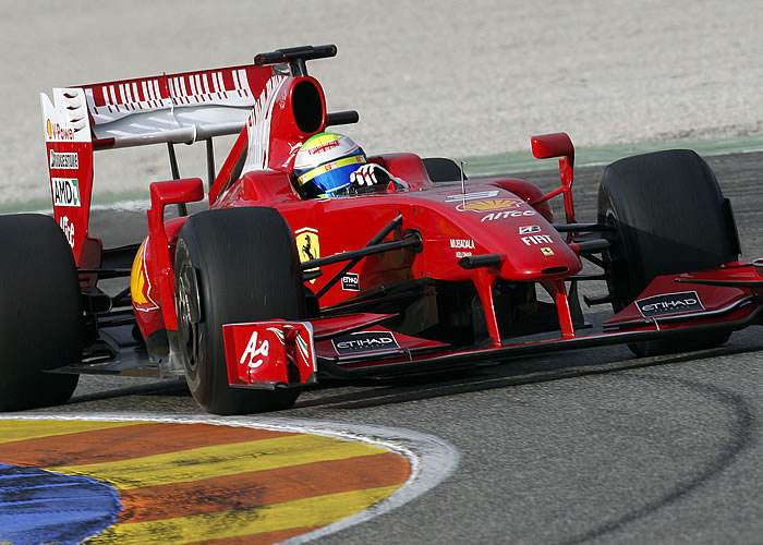 Massa volvió a pilotar el F60 en Cheste tras el accidente en Hungaroring