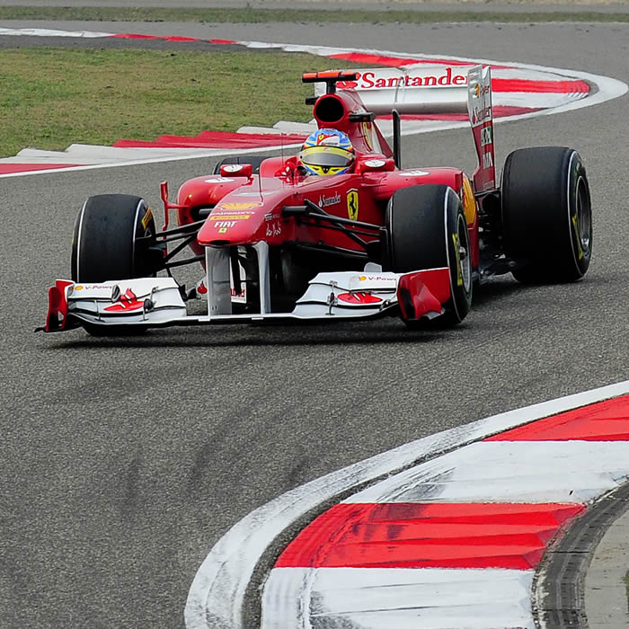 Alonso: "Hay que mejorar el coche antes que nada"