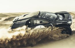 El nuevo Peugeot de Sainz para el Dakar: más grande y potente