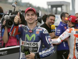 Lorenzo: "Compartir telemetría con Rossi me está perjudicando"
