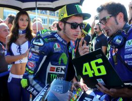 Rossi: "Las últimas vueltas de Márquez han sido penosas"