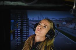 Carmen Jordá sigue como piloto de desarrollo de Renault