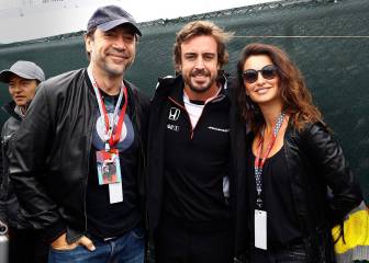 Javier Bardem y Penélope Cruz con Alonso y Sainz en Montreal