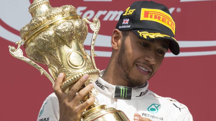 Hamilton: "Ojalá todo siga así y podamos alcanzar a Nico"