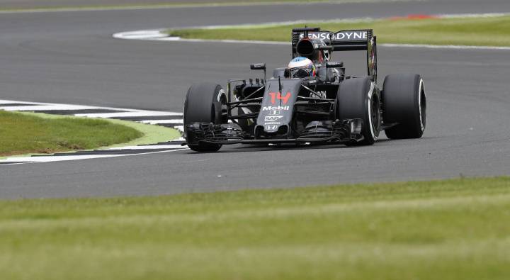 Honda sin vacaciones para impulsar a McLaren y a Alonso