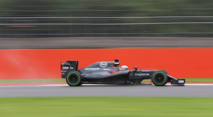 McLaren Honda usa Silverstone para mejorar chasis y motor