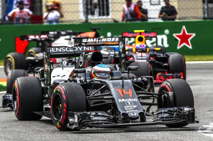 Fernando Alonso y McLaren sonríen: Honda pasa al ataque en su coche de F1 Fórmula 1
