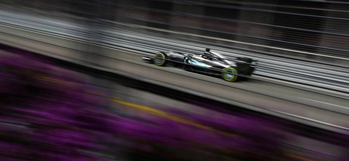 El Mercedes llegó en la F1 de Singapur a los 1.000 caballos de potencia