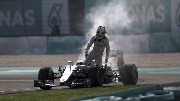 Mercedes, sobre la avería de Hamilton en F1 de Sepang: "No hay sabotaje"