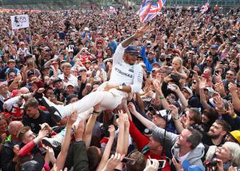 Lewis Hamilton dobla a Nico Rosberg en Abu Dhabi