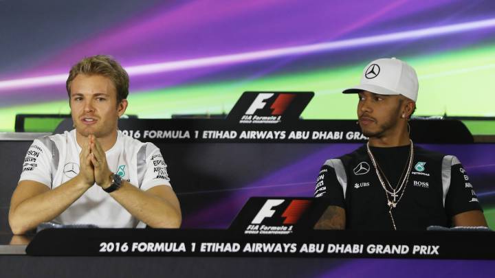 Hamilton presiona a Rosberg: sospecha de los mecánicos
