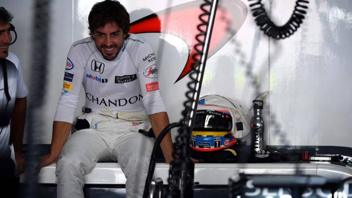 Mercedes le pide a Alonso que llegue libre desde McLaren