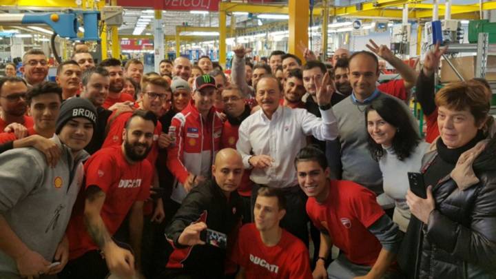 Lorenzo, en la fábrica de Ducati antes de presentar el equipo de MotoGP