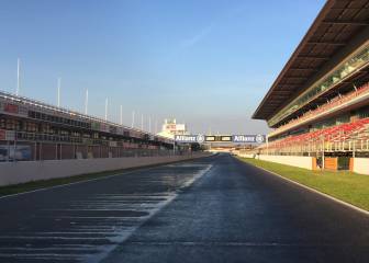 Alineación de pilotos en los test de pretemporada en Montmeló