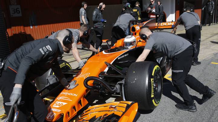 McLaren Honda rueda menos y peor que el año pasado