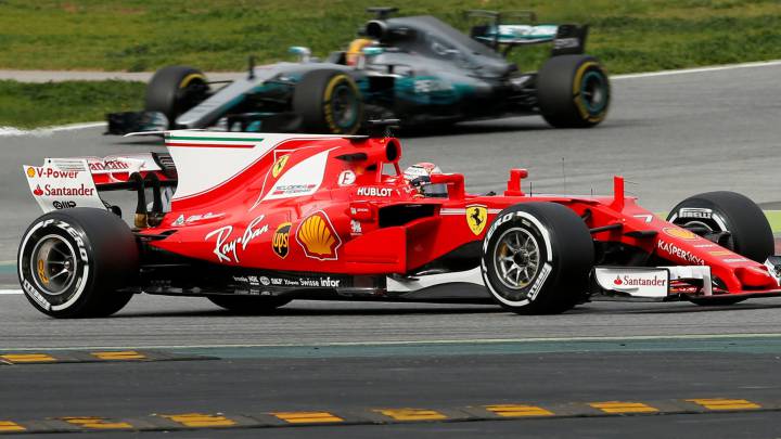 Ferrari y Mercedes rugen a 110 decibelios en Montmeló