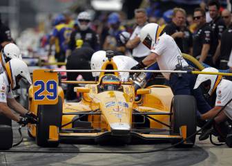 Alonso: cuarto, casi cien vueltas y cogiendo confianza