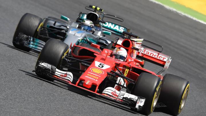 Mercedes cifra en "16 semanas de trabajo" la ventaja de Ferrari