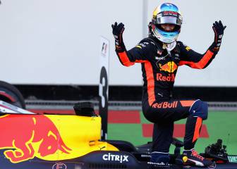 Ricciardo gana una carrera loca; 'Checo' Pérez abandonó