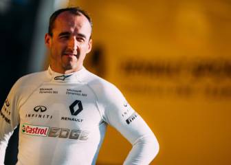 Kubica ya actúa como un piloto más de Renault en Goodwood