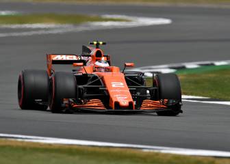 Stoffel Vandoorne completa los test de Pirelli con 252 vueltas