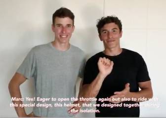 El detallazo de los Márquez que va relaciondo con su nuevo casco