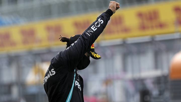 Lewis Hamilton, estandarte del 'Black Power' en el podio
