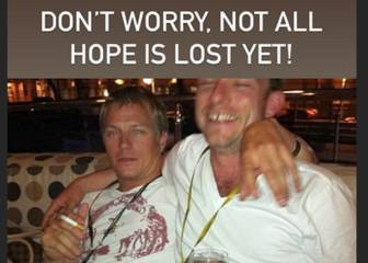 Raikkonen se mofa en sus redes del estilo de Hamilton