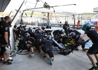 Hamilton está preocupado por el positivo en Mercedes