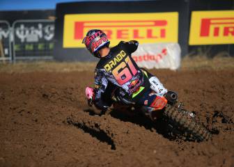 Jorge Prado hace historia con un doblete en el MXGP de España