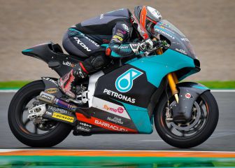 Pole de Vierge y brutal salvada de Bastianini a lo Márquez