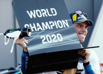 Las imágenes de la celebración de Joan Mir tras proclamarse campeón