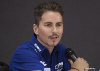 Lorenzo se cuela en la rueda de prensa de Mir y tiene un lapsus