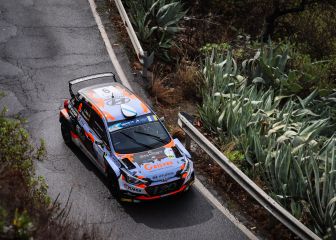 Iván Ares doblega a los extranjeros en Canarias