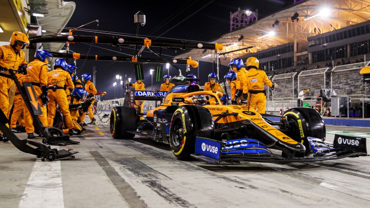 Carlos Sainz (McLaren MCL35). Bahréin, F1 2020. 
