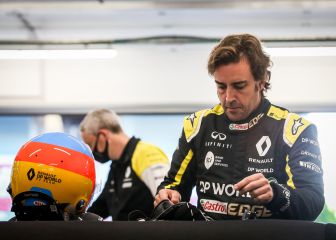 Renault sale a las críticas por llevar a Alonso al 'rookie test'