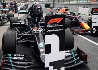 Mercedes juega al despiste