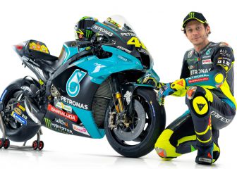 Rossi estrena colores a los 42 años como 