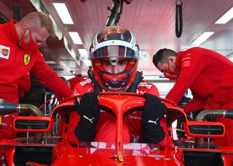 Todos miran al Ferrari de Sainz