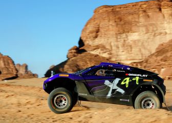 Cristina y Loeb lideran el primer día por delante de Laia y Sainz