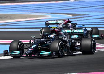 Bottas cambia de chasis y ya está delante de Hamilton