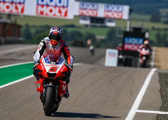 Pole de Zarco con Aleix tercero y Márquez quinto